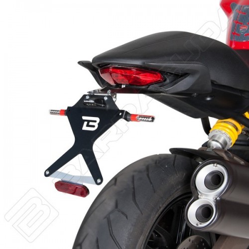 Barracuda portatarga regolabile Ducati Monster 821